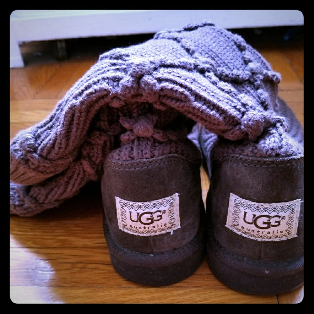 UGG - Brown Argyle Knit